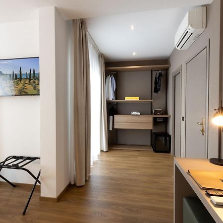 Piccolo Hotel مالتشيزينيه المظهر الخارجي الصورة